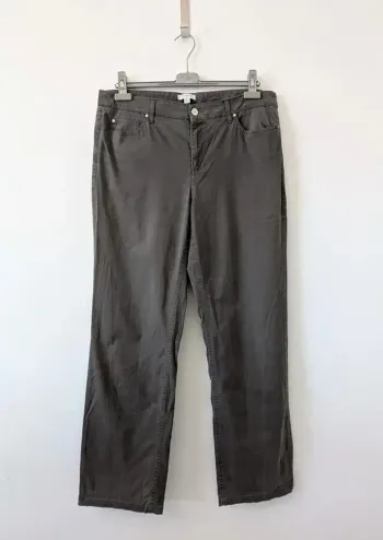 Jean léger en coton - 123 - taille 44