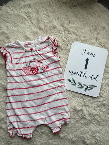 Combi short marinière rouge 1 mois les bébés sont commes ça