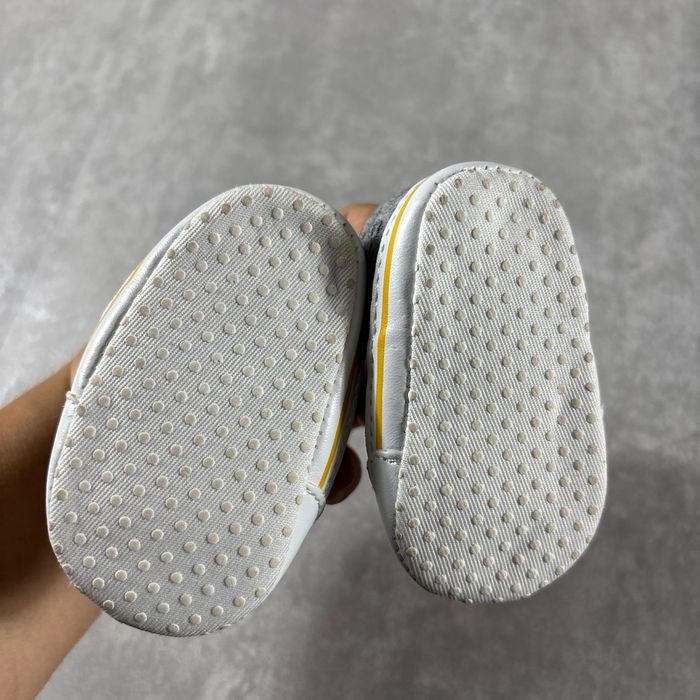 Chausson bébé 0-3 mois Disney simba - photo numéro 2