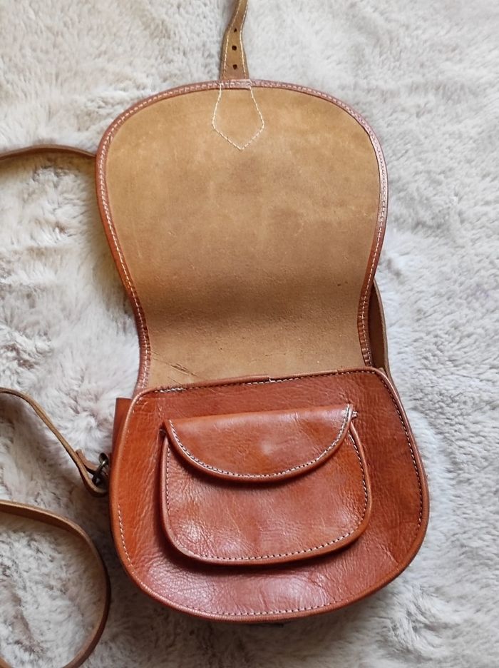 Sac bandoulière en cuir - photo numéro 3