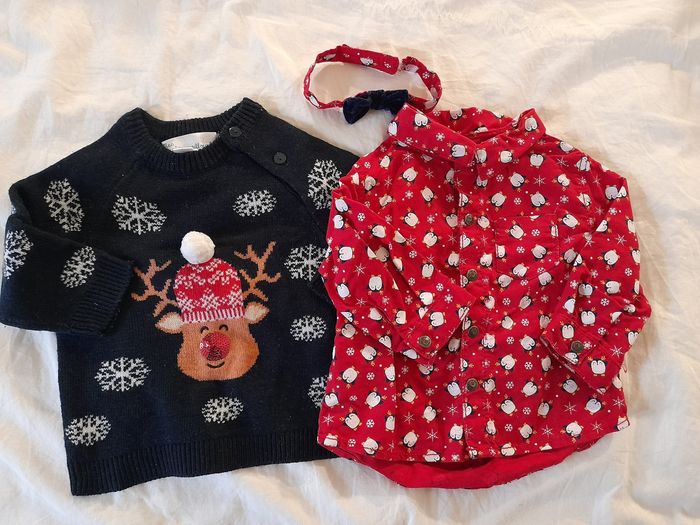 Lot Noël 3 mois (Pyjamas, Pull, Chaussons,...) - photo numéro 6