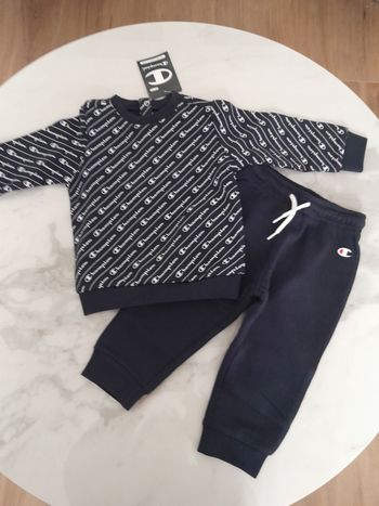 Ensemble bébé mixte champion neuf