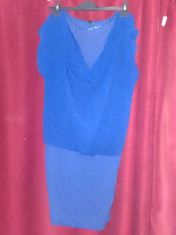 Vend Robe et haut