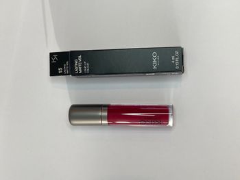 KIKO Milano Lasting Matte Veil – Liquid Lip Colour