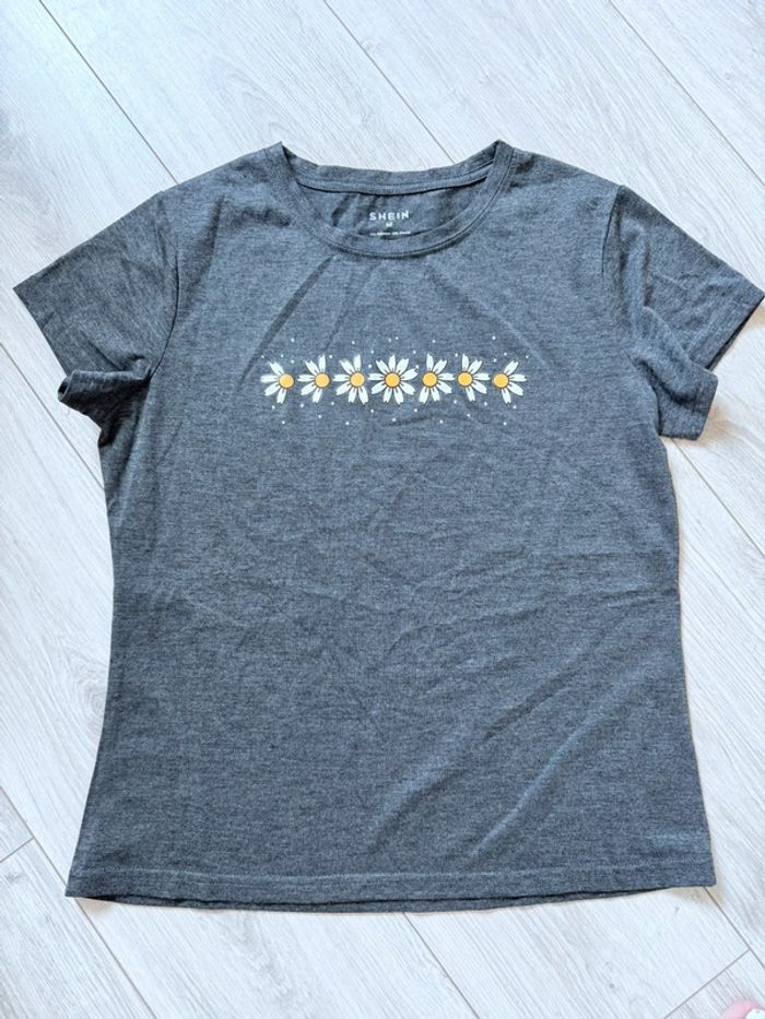T shirt - photo numéro 2