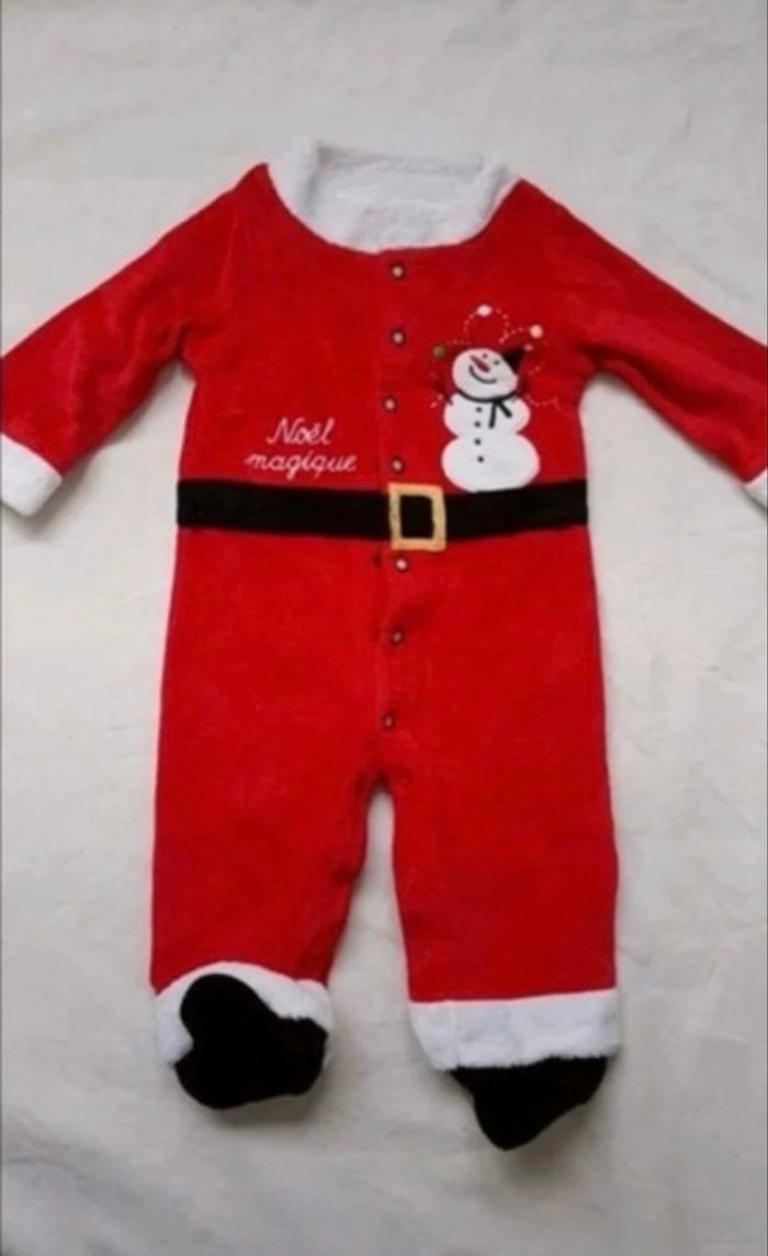 Pyjama et bonnet de Noël - photo numéro 2