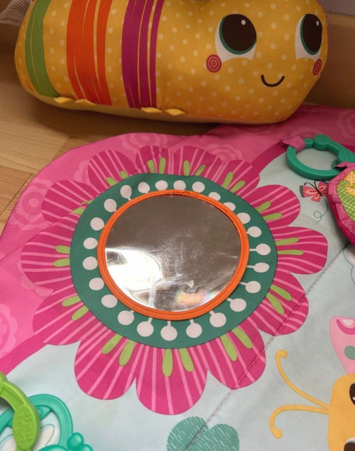 Tapis d'éveil + peluche abeille - photo numéro 2