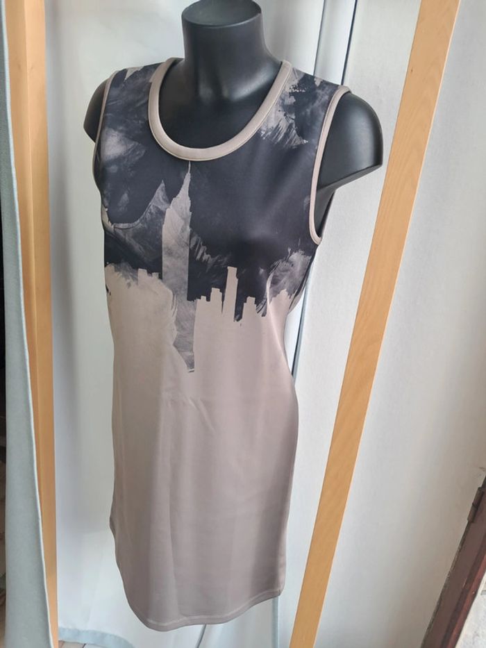 La fée Maraboutée robe noire T.42 en tbe - photo numéro 2