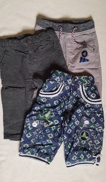 Lot 3 pantalons 9-12 mois