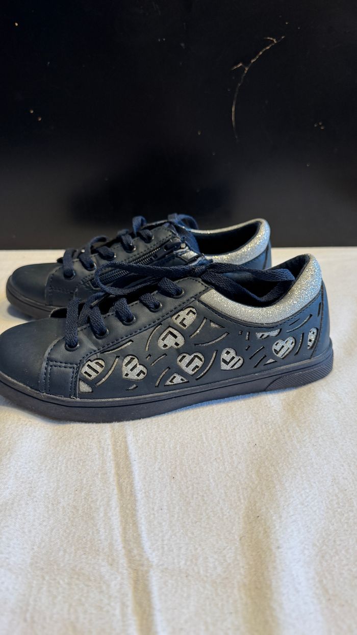 Chaussures Lovely skull 34 (sans boite)