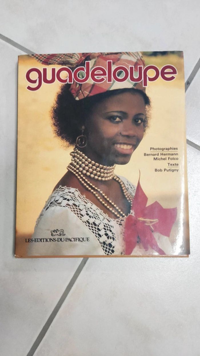 Livre Guadeloupe