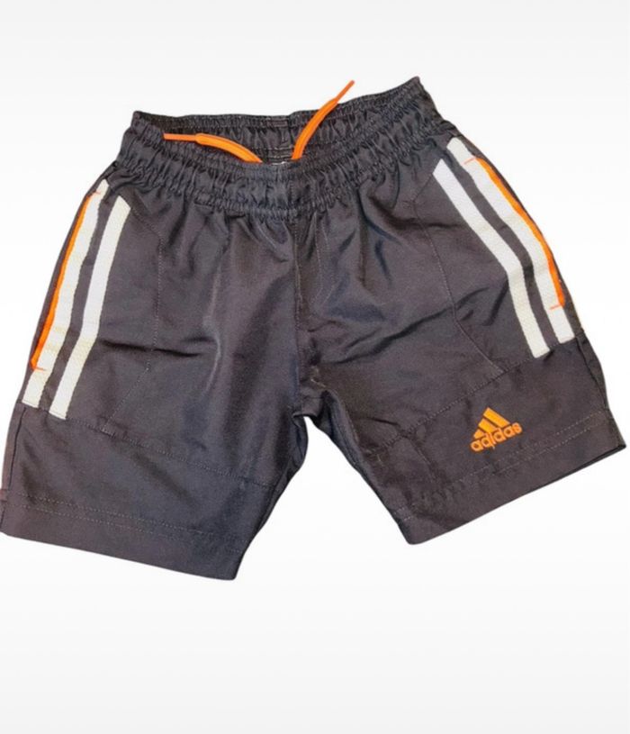 Short adidas 24 mois