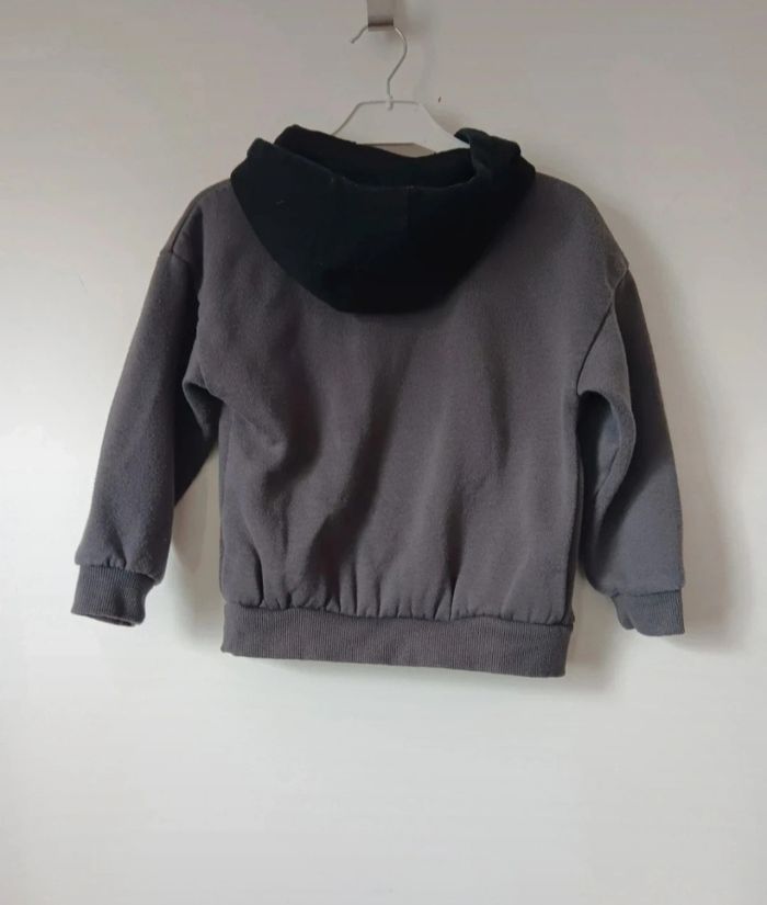 Pull garçon primark 5/6ans - photo numéro 2