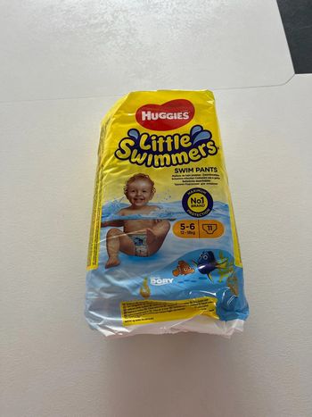 Couches de bain Huggies 5-6