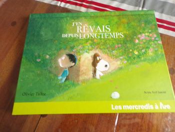 Livre J'en Reves depuis longtemps  Les mercredi à lire