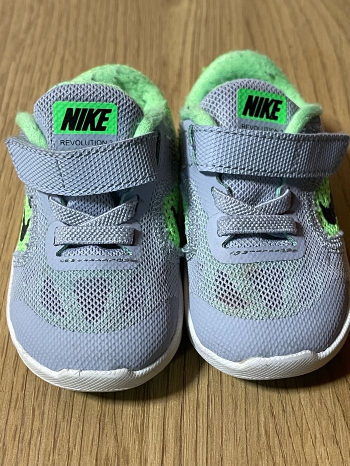 Basket bébé garçon pointure 19’5