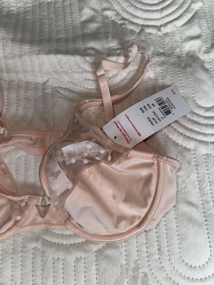 Jolie soutien gorge rose brillant irisé 85b - photo numéro 3