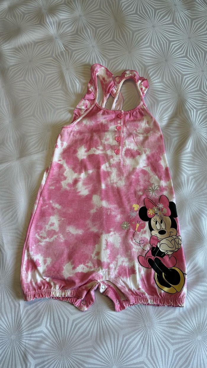 Combi short grenouillère Minnie 3 ans - 98 cm neuve - photo numéro 2