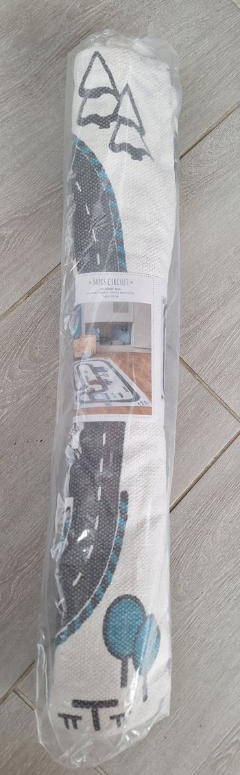 Tapis de jeu circuit voiture