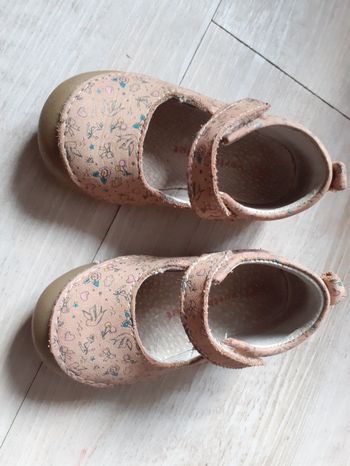 Chaussures cuir, taille 20