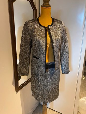 Tailleur jupe