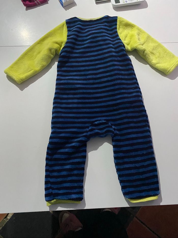 Combinaison pyjama bleu et jaune pilou pilou vertbaudet taille 2 ans - photo numéro 4