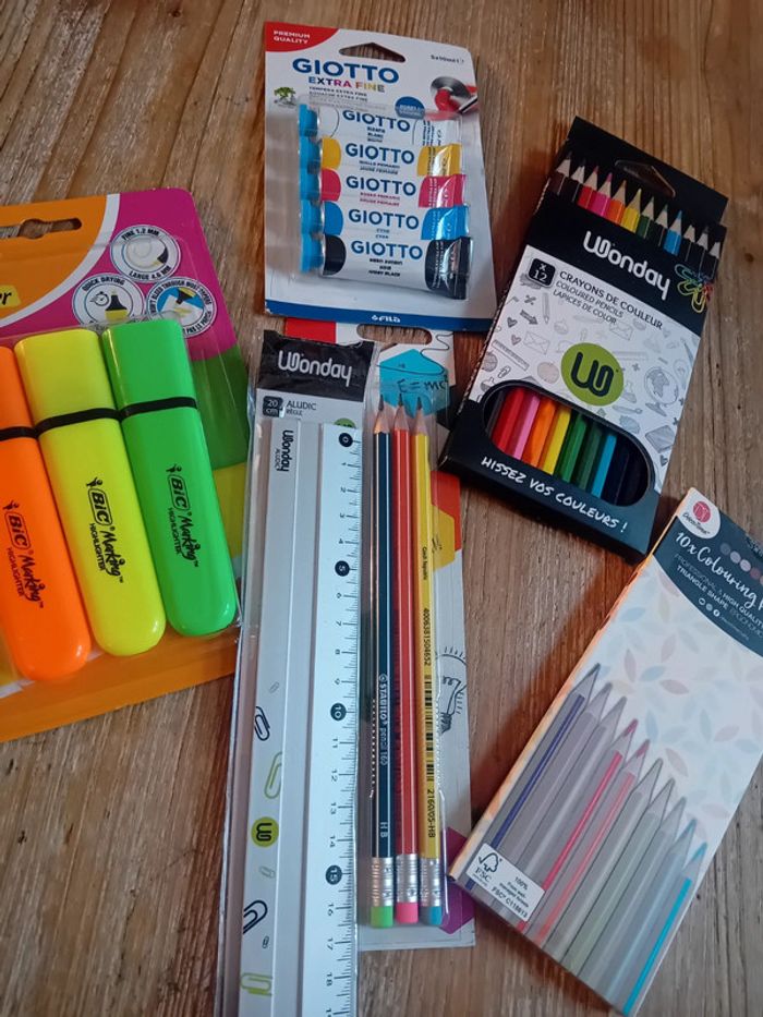 Fournitures scolaires