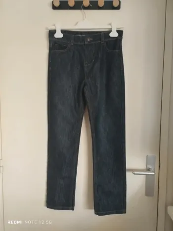 Jean taille 12/13 ans