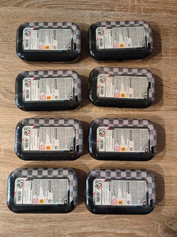 Arset mini tins pokemon blanc et noir Ev10.5 - photo numéro 2
