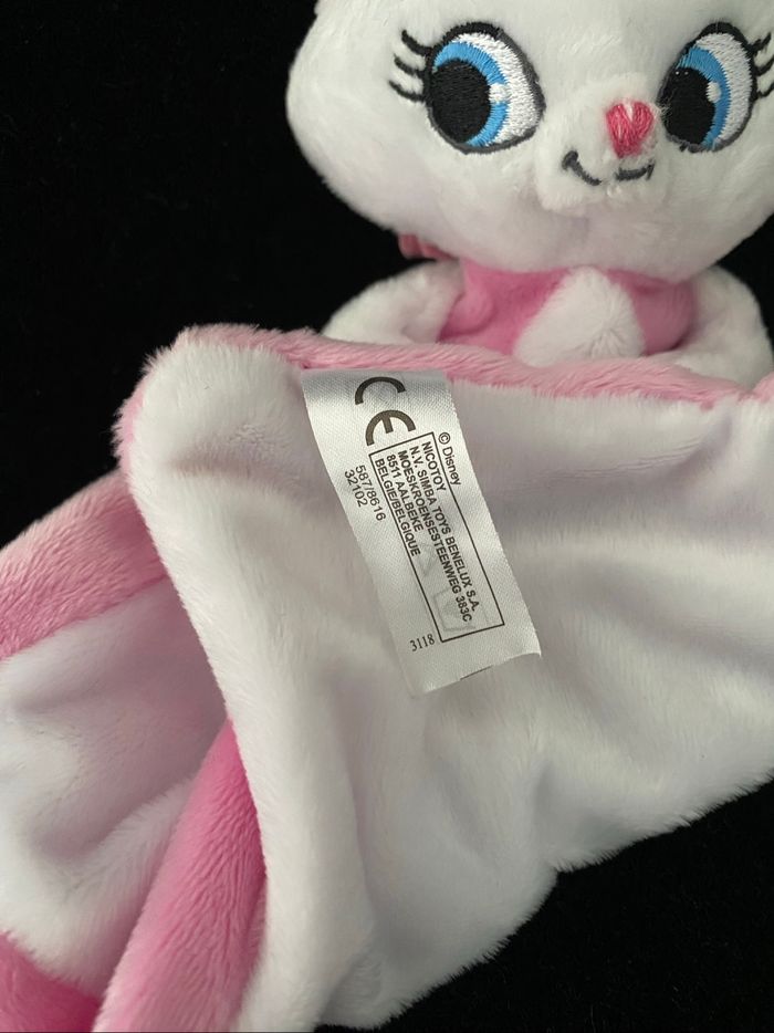 ❤️Doudou plat mouchoir Marie chat blanc rose Disney Nicotoy - photo numéro 4