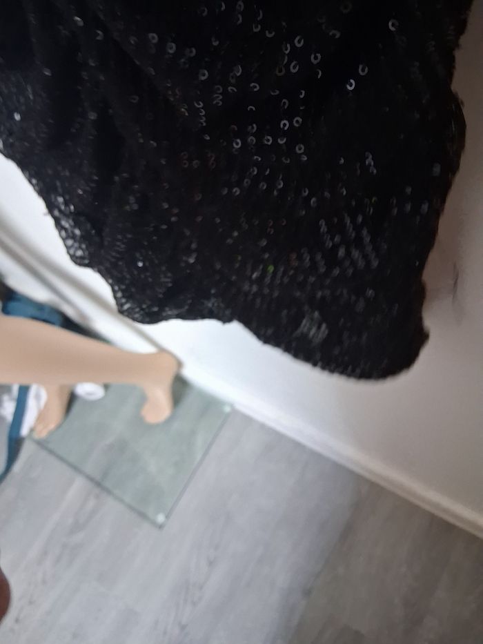 Magnifique robe pour les fêtes ou soirée femme taille S - photo numéro 4