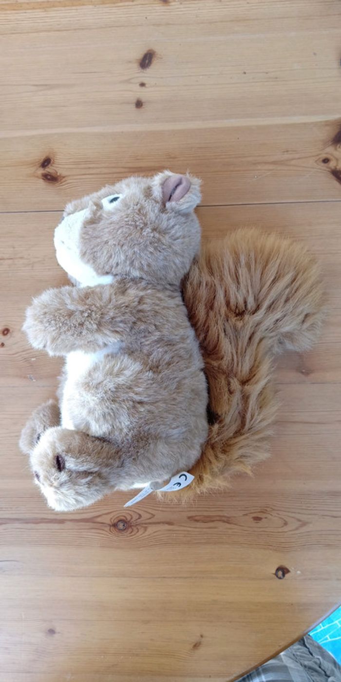 Peluche marmotte