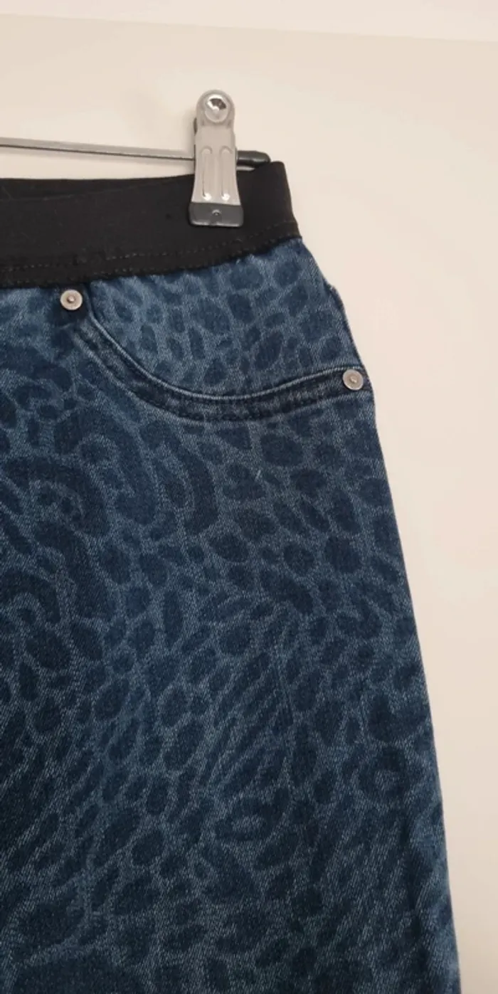Pantalon jean legging bleu jean léopard 38
rosner - photo numéro 3