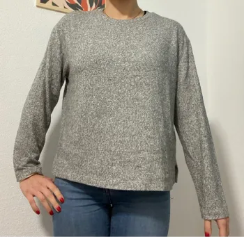 Pull gris