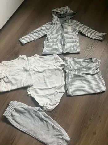 Lot 5 pièces