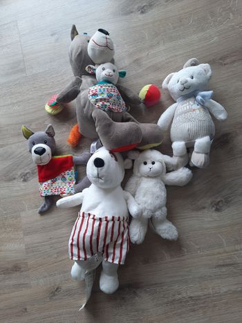 Lot doudous peluches
