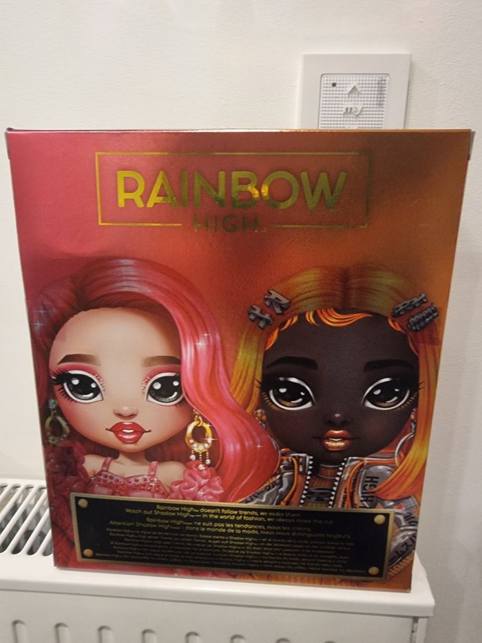 Poupée rainbow - photo numéro 2