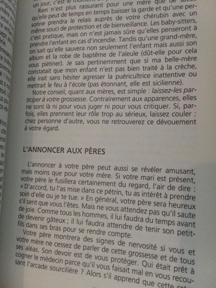 Lot livre + collier sautoir bola future maman - photo numéro 18