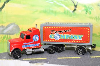 Majorette camion Mack CH 613 plus remorque