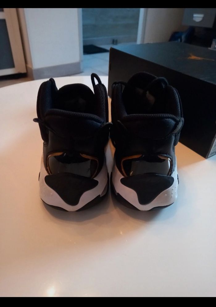 Jordan Max Aura 4 - photo numéro 3