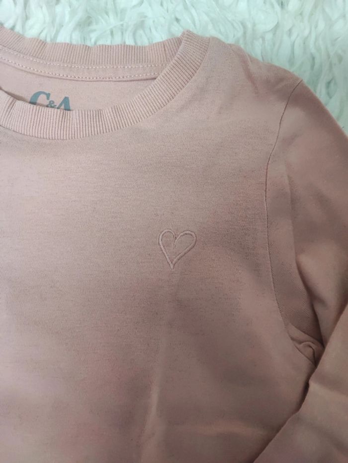 T-shirt manches longues rose pâle taille 5 ans - photo numéro 4