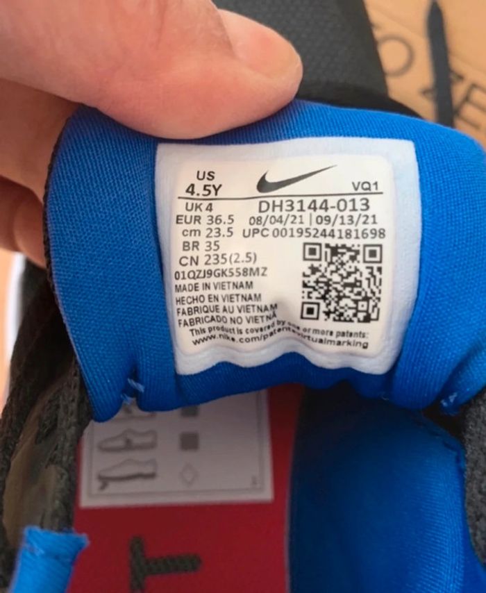 Sneakers Nike taille 36,5 - photo numéro 8