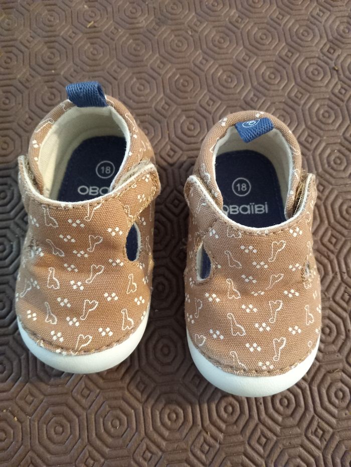 Chaussures taille 18 - photo numéro 2