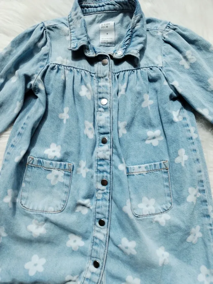 Robe en jean 4-5 ans - photo numéro 2