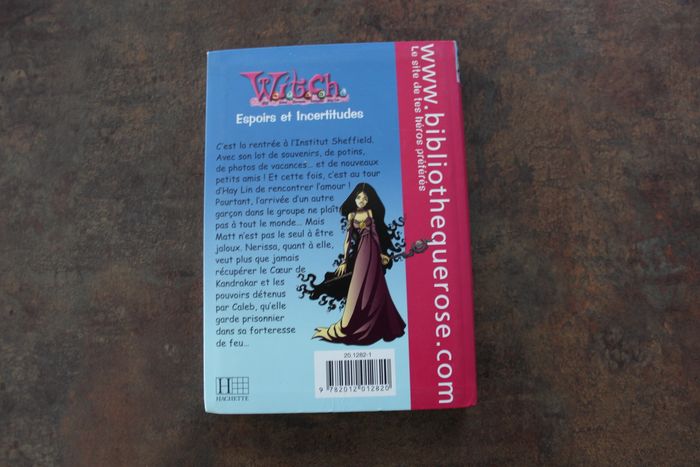 Witch Tome 18 Espoirs et Incertitudes - photo numéro 2