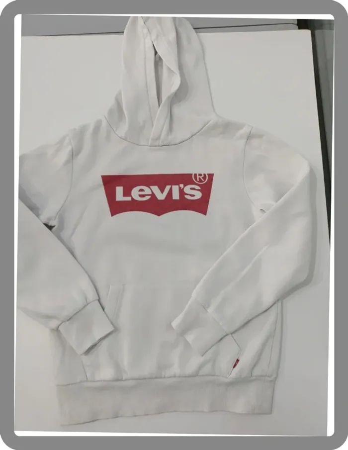 Sweat Levi's