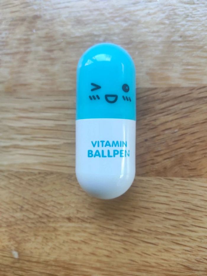 Kawaii stylo gélule vitamine