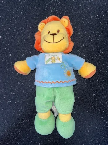 Peluche doudou environ 30 cm de hauteur, ma petite tribu, Lyon, bleu, vert, jaune, orange