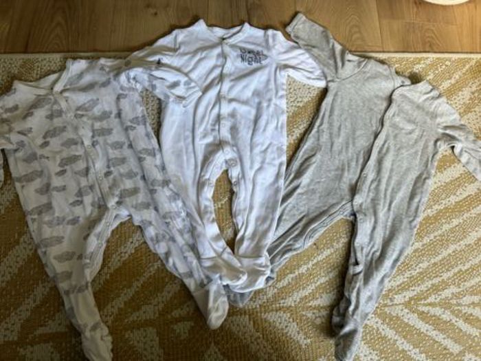 Lot de trois pyjamas été en coton