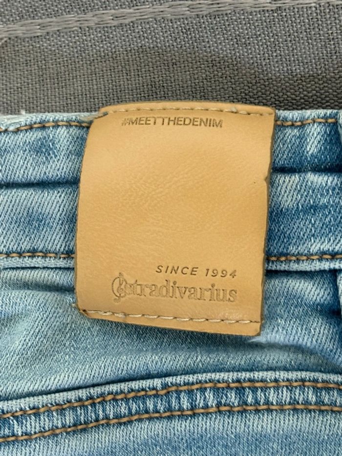 Beau jean skinny légèrement destroy bleu clair stradivarius 36 - photo numéro 8